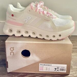 OnCloud Sz 7 Cream/Pink